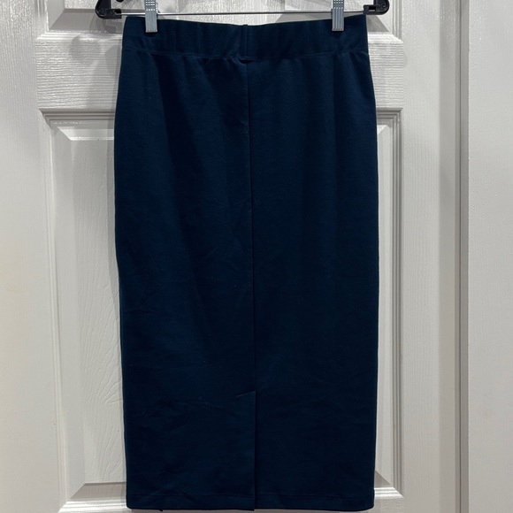 ANTTHONY ORIGINAL Chic Navy, Silver and Gold Women's Pencil Skirt - Picture 4 of 5